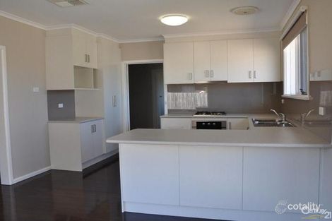Property photo of 20 Peveril Street Glen Waverley VIC 3150