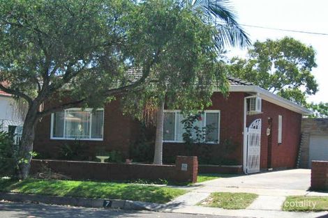 7 Malleny St, Ashbury, NSW 2193