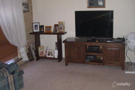 Property photo of 6 Pitta Place Thornlie WA 6108