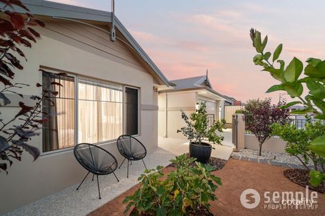 Property photo of 8 Mirbelia Street Hammond Park WA 6164
