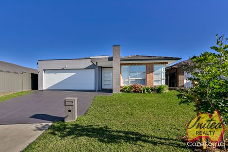 Property photo of 6 Rich Way Spring Farm NSW 2570