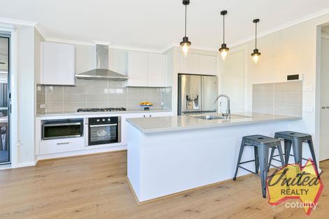 Property photo of 6 Rich Way Spring Farm NSW 2570