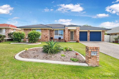 8 Scarborough Ct, Sandstone Point, QLD 4511
