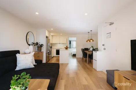 29/24 Trickett St, Surfers Paradise, QLD 4217