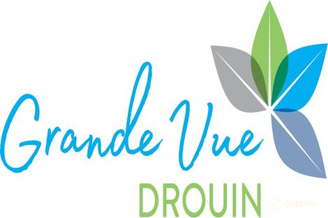 Property photo of 9 Aster Rise Drouin VIC 3818