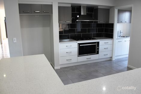 Property photo of 4 Grasslands Street Yarrabilba QLD 4207