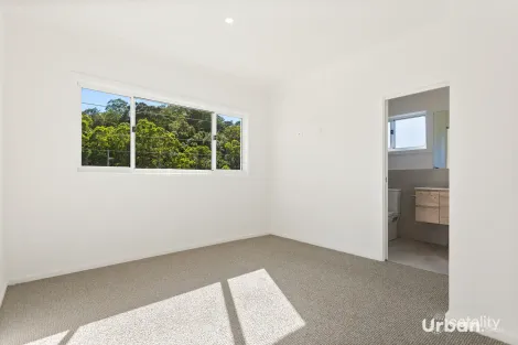 Property photo of 48 Cordeaux Parade Tullimbar NSW 2527