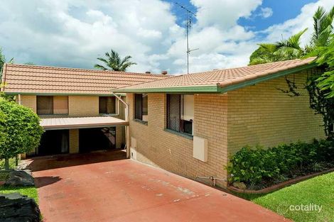 Property photo of 14 Bairnsdale Court Helensvale QLD 4212