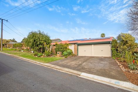 Property photo of 2 Kimberly Way Happy Valley SA 5159