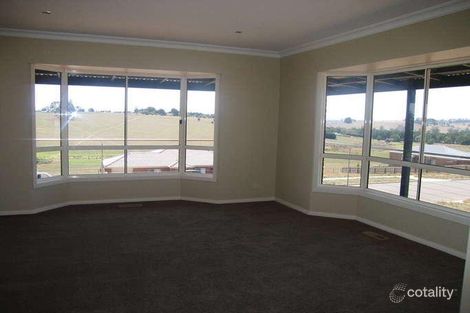 Property photo of 20 Walker Drive Drouin VIC 3818