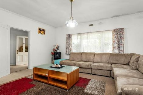 Property photo of 657 Waverley Road Glen Waverley VIC 3150