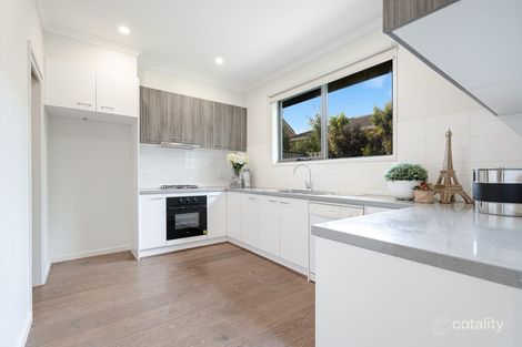 Property photo of 2/111 Waverley Road Chadstone VIC 3148