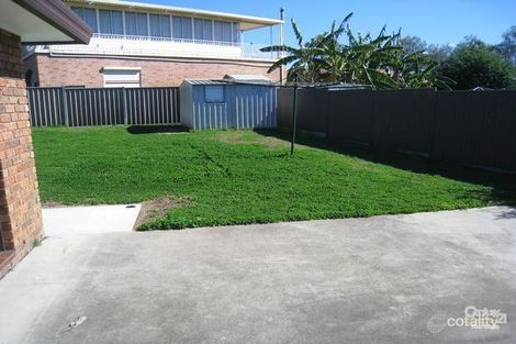 Property photo of 11 Winton Avenue Edensor Park NSW 2176