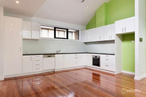 Property photo of 2/3 Summerlea Grove Hawthorn VIC 3122