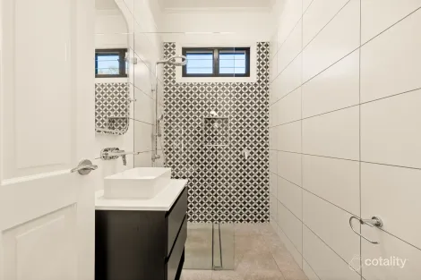 Property photo of 8 Bywong Street Toowong QLD 4066