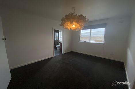 12 Craigie Rd, Newtown, VIC 3220