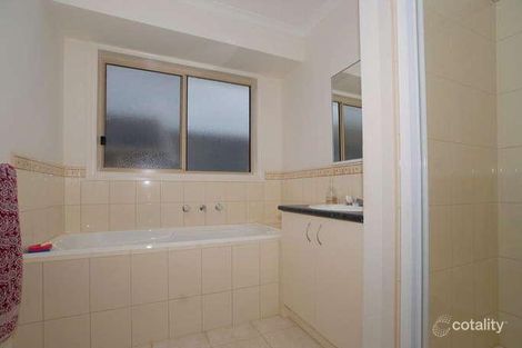 Property photo of 29 McGowan Drive Skye VIC 3977