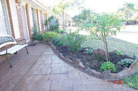 Property photo of 42 Barnard Crescent Oakhurst NSW 2761