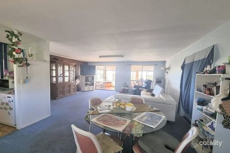 Property photo of 9 Rehbein Avenue Qunaba QLD 4670