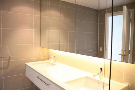 Property photo of 1304/1 Point Park Crescent Docklands VIC 3008
