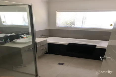 Property photo of 4 Cardwell Circuit Thornlands QLD 4164