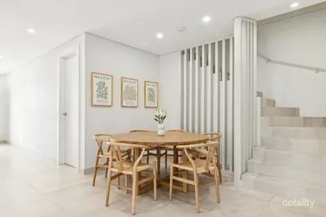 Property photo of 12A Lone Pine Avenue Milperra NSW 2214