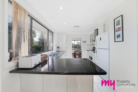 Property photo of 42 Tallowwood Crescent Bradbury NSW 2560