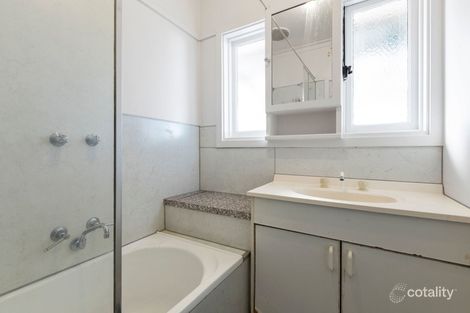 Property photo of 61 Camellia Crescent Norlane VIC 3214