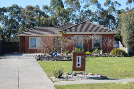 43 Sunny Park Cl, Gisborne, VIC 3437