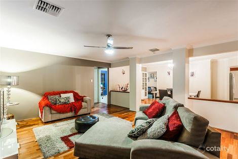 Property photo of 18 Hartwell Parade Jandakot WA 6164
