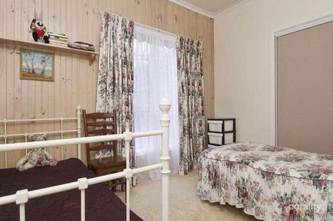 Property photo of 43 Taronga Crescent Croydon VIC 3136