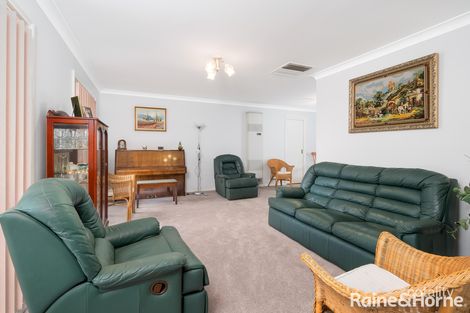 Property photo of 1 Kobi Place Glenfield Park NSW 2650