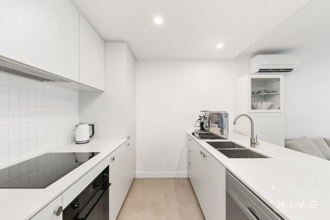 807/11 Launceston St, Phillip, ACT 2606