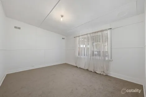 Property photo of 53 Ebden Street Heathcote VIC 3523