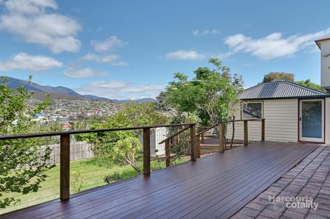 2/17 Aberdeen St, Glebe, TAS 7000