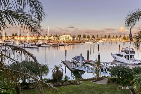 15 Gulf Point Dr, North Haven, SA 5018