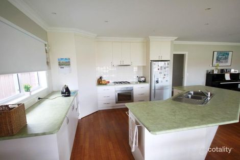 Property photo of 3 Oxford Drive Wangaratta VIC 3677