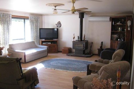 Property photo of 24 South Avenue Bordertown SA 5268