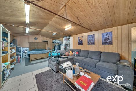 Property photo of 199 Shepherdson Road Parafield Gardens SA 5107