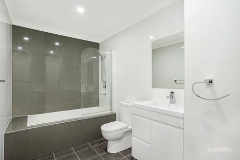 Property photo of 10 Finniss Glade Quakers Hill NSW 2763