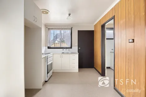 Property photo of 1/13 Bowles Street Kangaroo Flat VIC 3555
