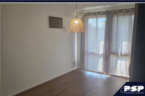 Property photo of 16 Quarbing Street Werribee VIC 3030