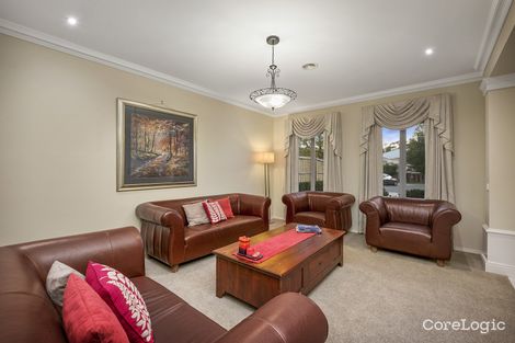 Property photo of 5 Augustus Rise Templestowe VIC 3106