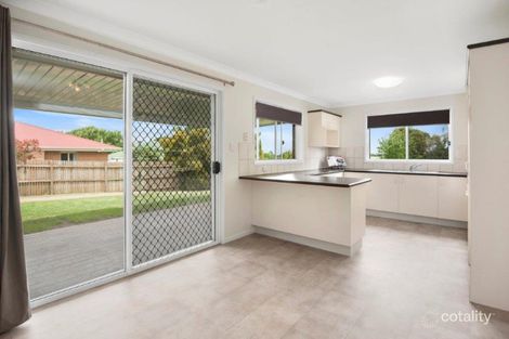 Property photo of 24 Gainsborough Drive Glenvale QLD 4350