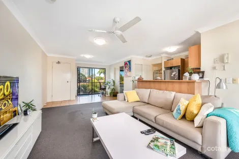 Property photo of 17/4 Mawarra Street Palm Beach QLD 4221