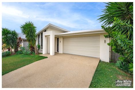 17 Masters Ave, Norman Gardens, QLD 4701