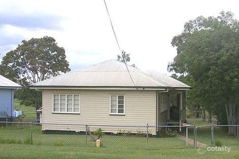 17 Coleman St, Leichhardt, QLD 4305