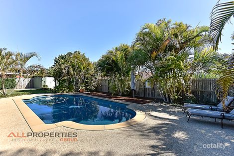 Property photo of 11 Inverary Place Parkinson QLD 4115