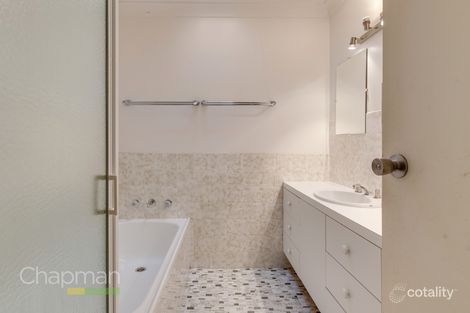 Property photo of 28 Anne Crescent Blaxland NSW 2774