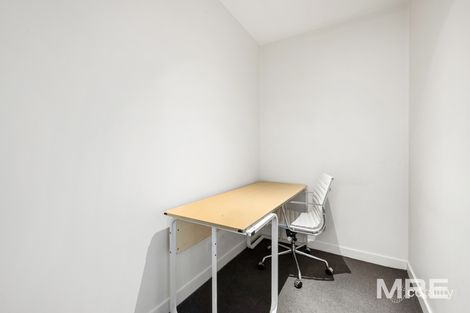Property photo of 1405/135 City Road Southbank VIC 3006